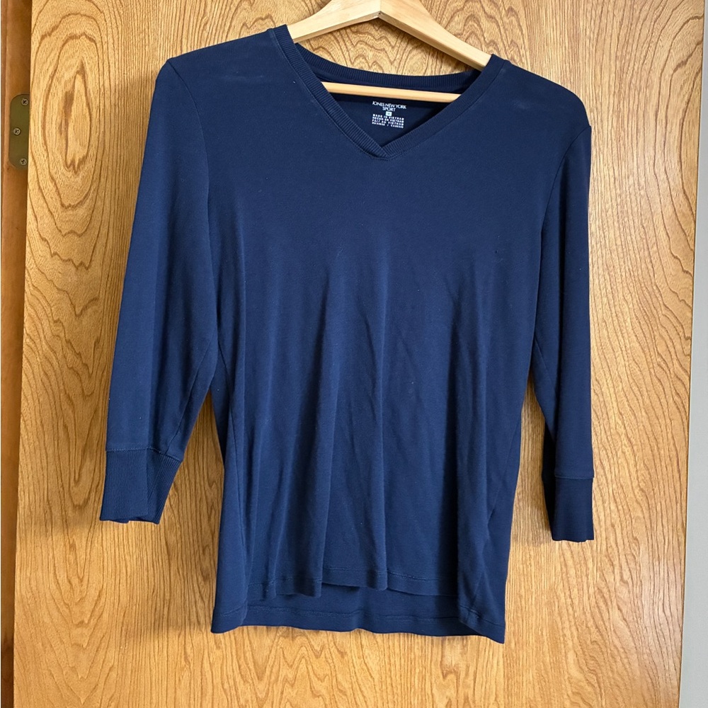 💙Blue V-Neck 3/4 Sleeve Top - Size M - Jones New York Sport